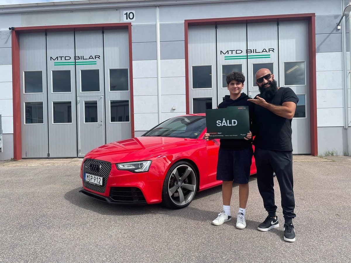 Kundleverans av Audi RS5 hos MTD Bilar.